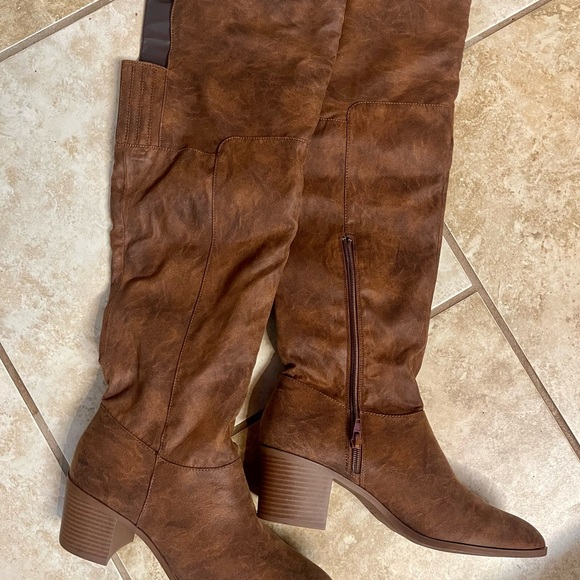 Distressed Cognac Over the Knee Boots - Picture 2 of 4
